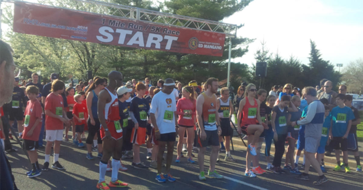 Runners Lace Up For Marathon Weekend On Long Island CBS New York
