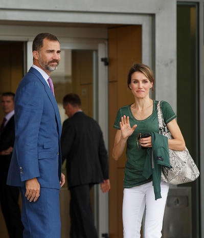 Prince Felipe - Meet Spain's new King and Queen - Pictures - CBS News