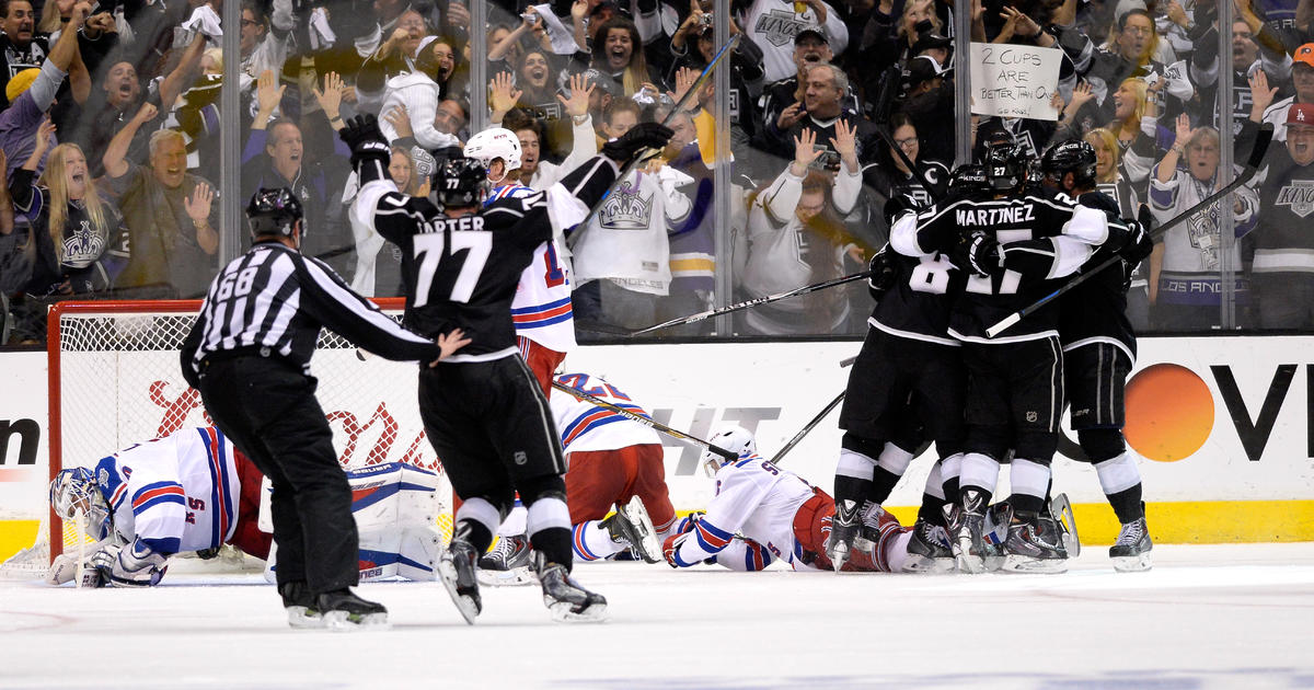 Kings Defeat Rangers 3 2 In 2ot To Win 2nd Stanley Cup In 3 Years Cbs Los Angeles 