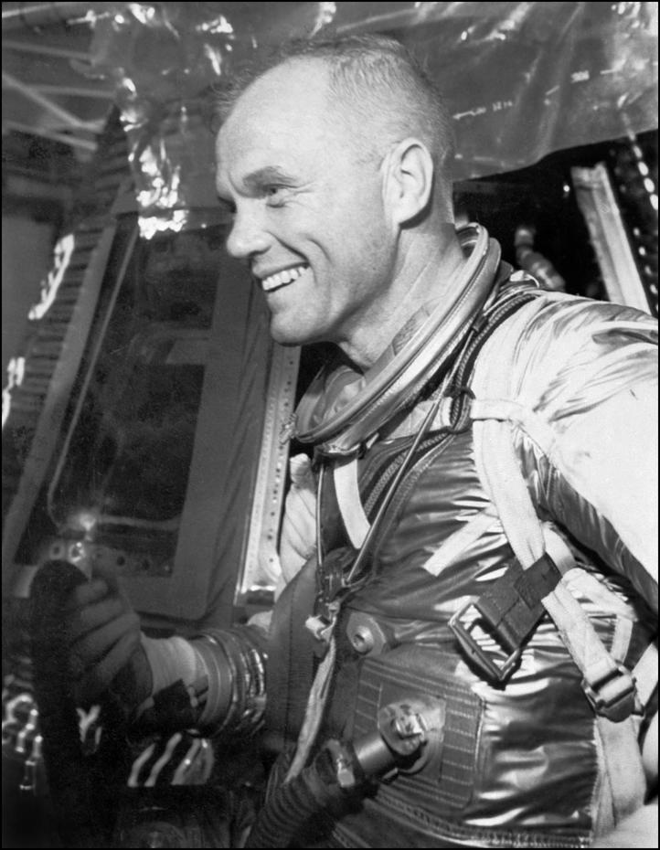 Astronaut John Glenn - John Glenn 1921-2016 - Pictures - CBS News