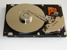 1024px-01b-hard-drive-cover-removed.jpg
