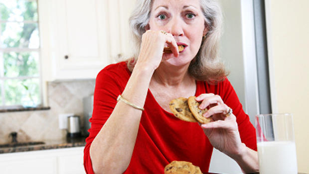 Stress, fatty food may slow metabolism - CBS News