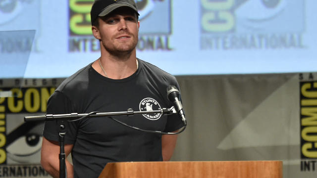 stephen-amell-photo-by-kevin-wintergetty-images.jpg 