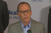 Texas health care worker tests positive for Ebola 