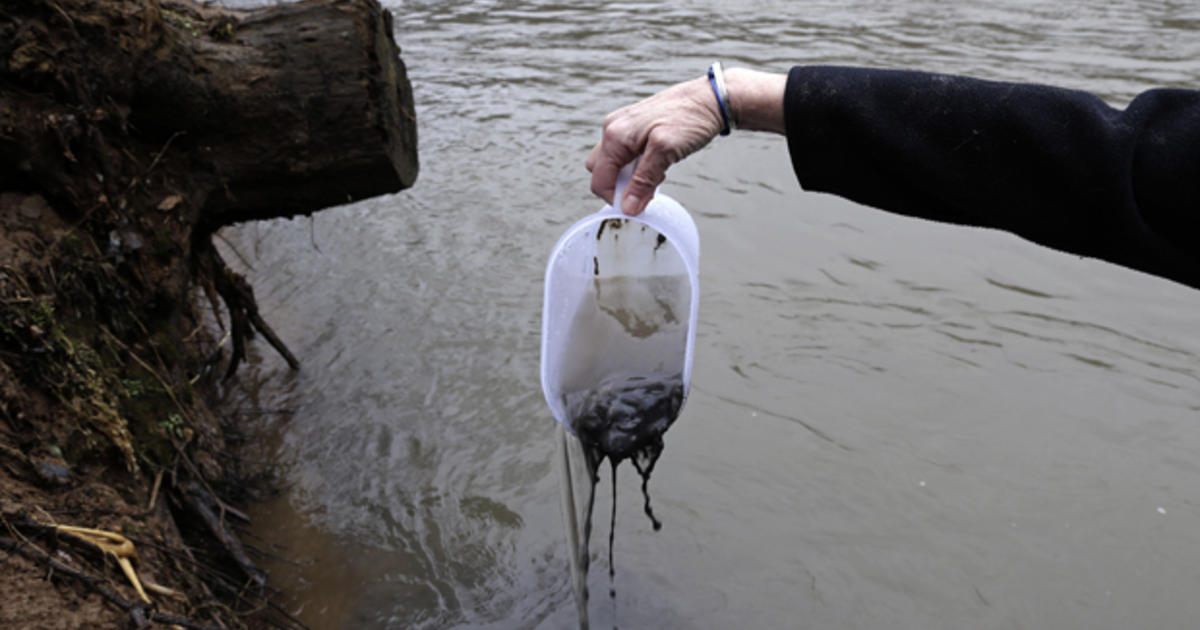 Duke Energy Corporation Agrees To 6 Million Fine For Coal Ash Spill North Carolina Says Cbs News