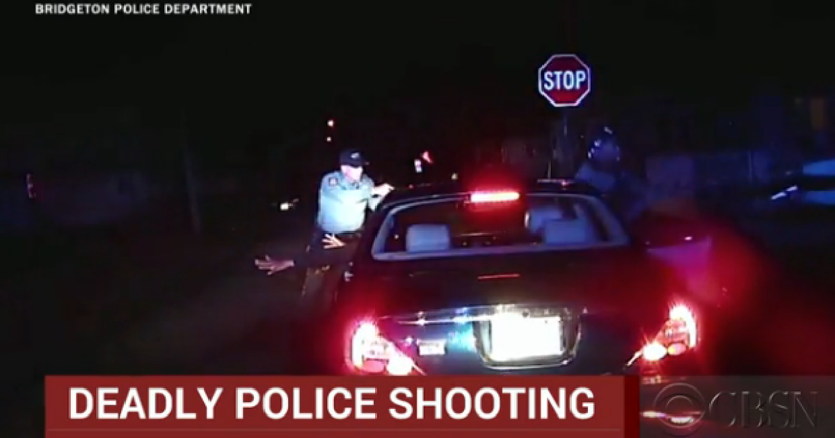 VIDEO: Man Shot Dead By New Jersey Police Had Hands Raised - CBS News