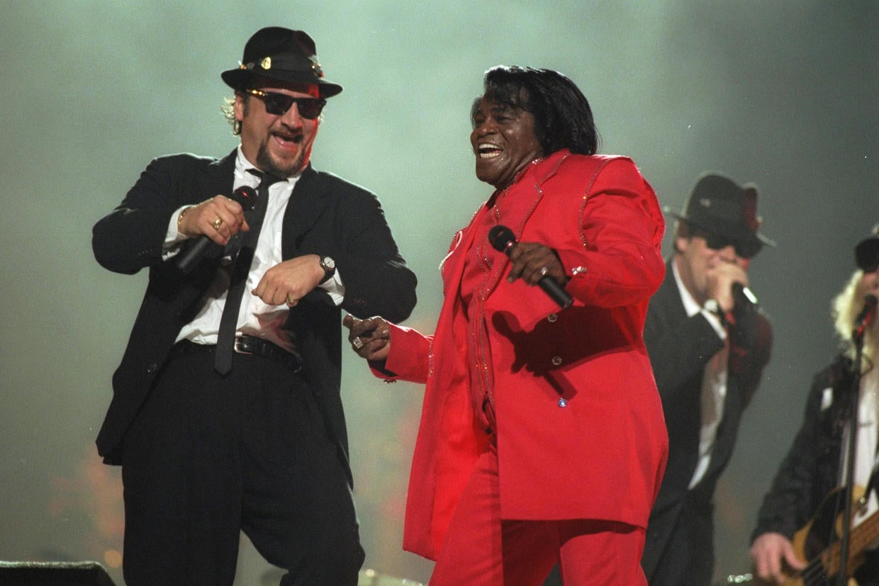 A look back at Super Bowl halftime shows - CBS News