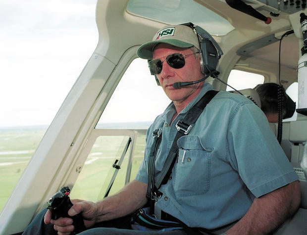 harrison-ford-helicopter-pilot.jpg
