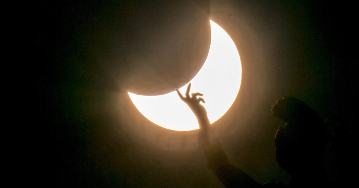 The best views of the total solar eclipse CBS News