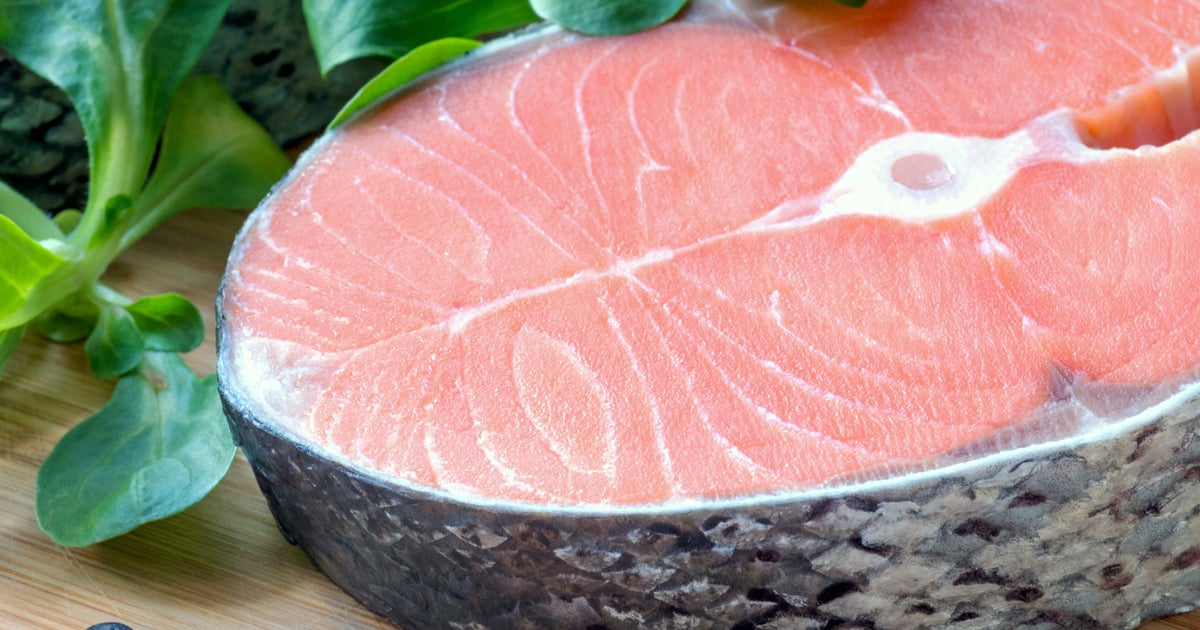 Can eating fish make kids smarter? - CBS News