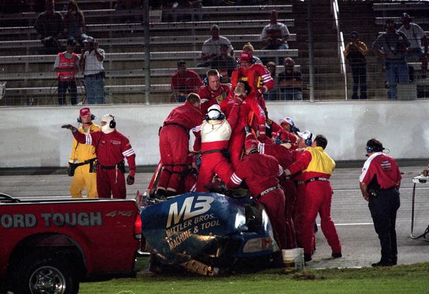 Dale Earnhardt - Daytona - 2001 - The worst NASCAR crashes in history