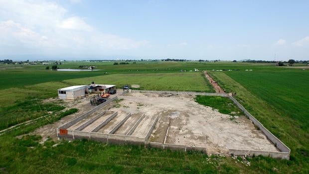 Mexican drug lord's brazen tunnel escape 