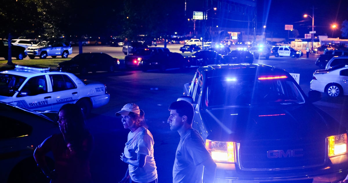 Gunman opens fire at a showing of "Trainwreck" in Louisiana killing two