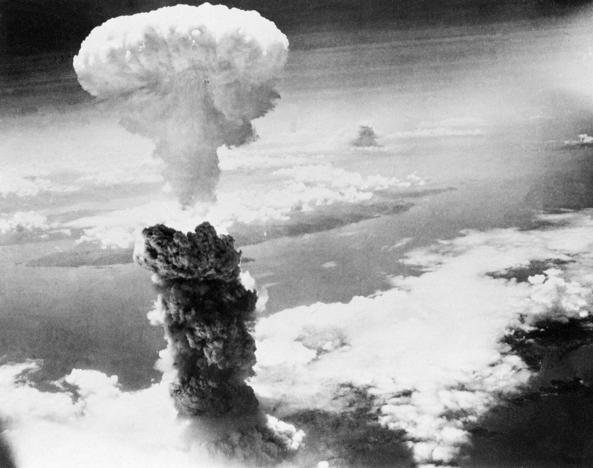 bombing of hiroshima and nagasaki essay
