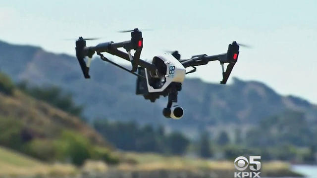 droneflying.jpg 