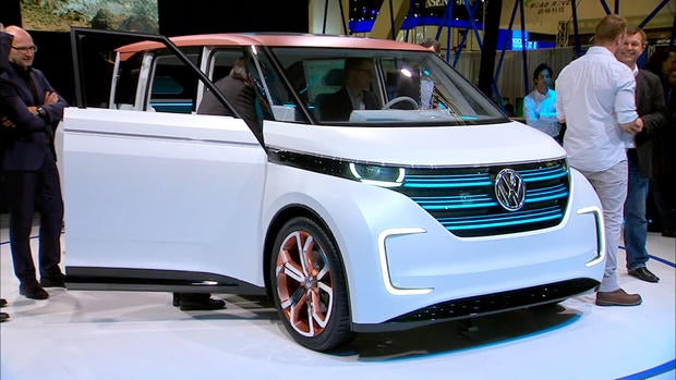 0109scitechsmartcarscesvw.jpg