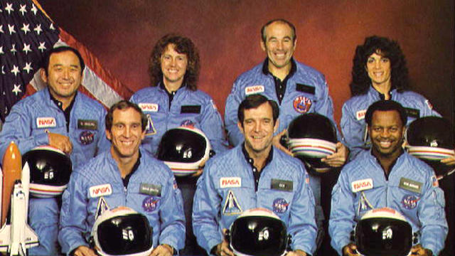 space-shuttle-challenger-crew-1756733.jpg 
