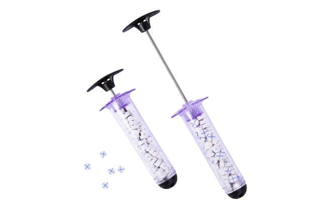 xstat-device-courtesy-revmedx-inc.jpg