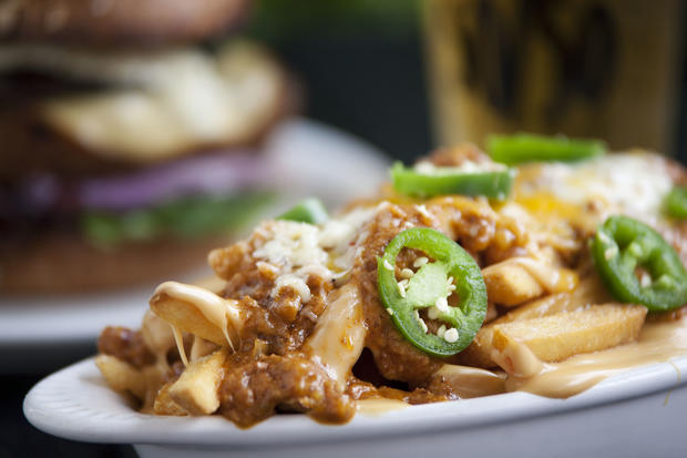 chili Slaters 50/50 Shared_Beer Cheese Fries %282%29 