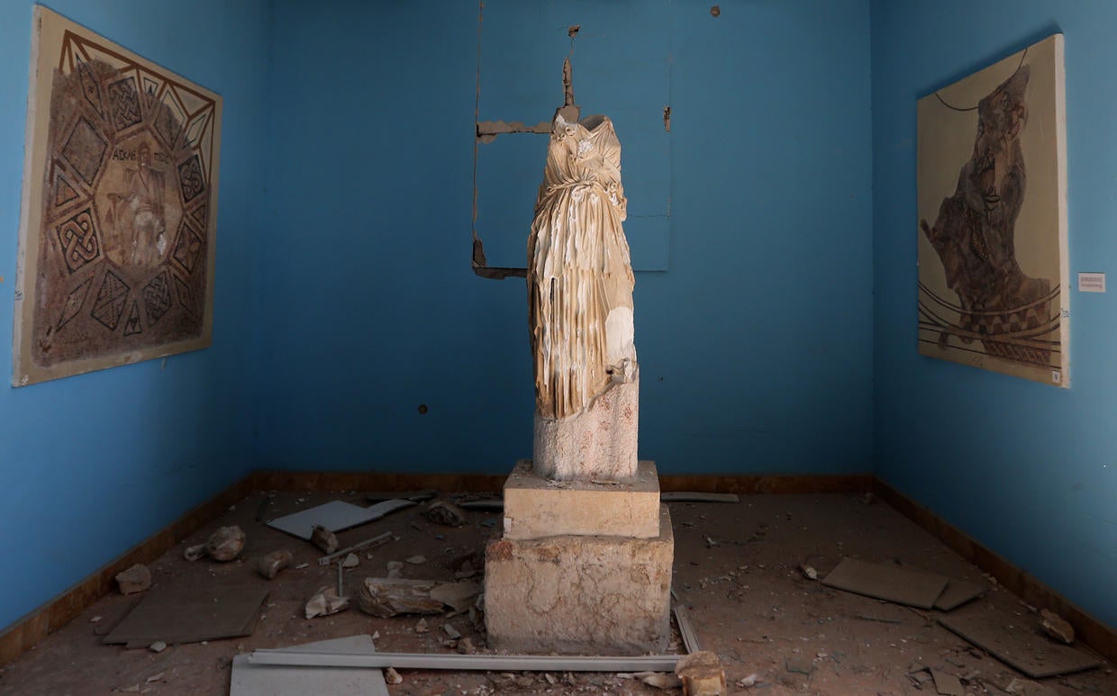 Palmyra museum The destruction of Palmyra by ISIS Pictures CBS News