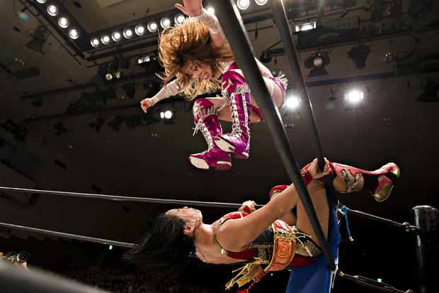 Japan S Wild Women Wrestlers Cbs News