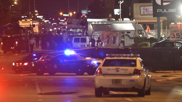 Pulse Patron Tried Calming Others During Massacre New 911 Calls Reveal Cbs News