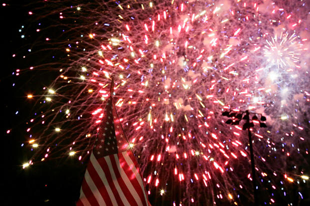 Independence Day fireworks! 2016 - CBS News
