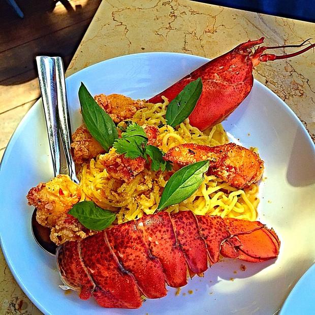 District Wok Lobster 