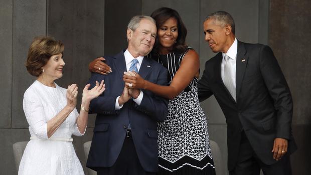 michelle-obama-george-w-bush-photo.jpg