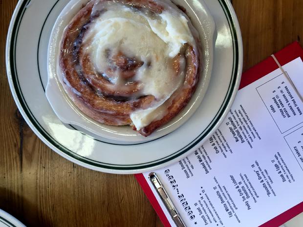 connie-and-teds_cinnamon-roll verified 