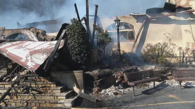 a28-tn-fires-morgan-frame-787.jpg