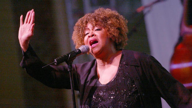 mavis-staples-2002-getty-2258088.jpg