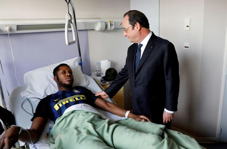 france-police-rape-theo-634250834.jpg