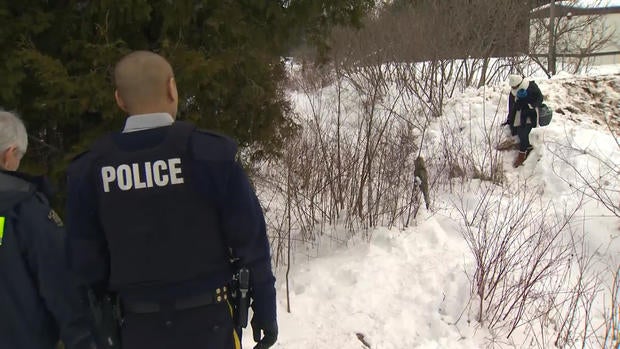 a23-duncan-canada-border-x-transfer1.jpg