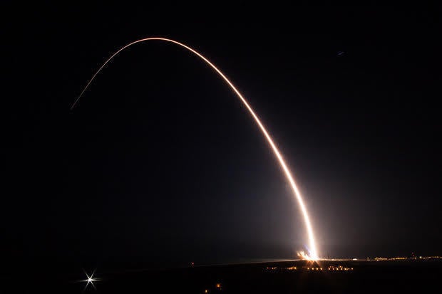 delta-4-rocket-launch-2017-3-18.jpg