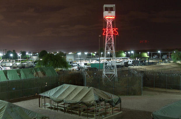 170404-maricopa-county-tent-city02.jpg