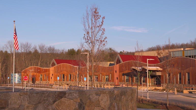 sandy-hook-school-new-2.jpg