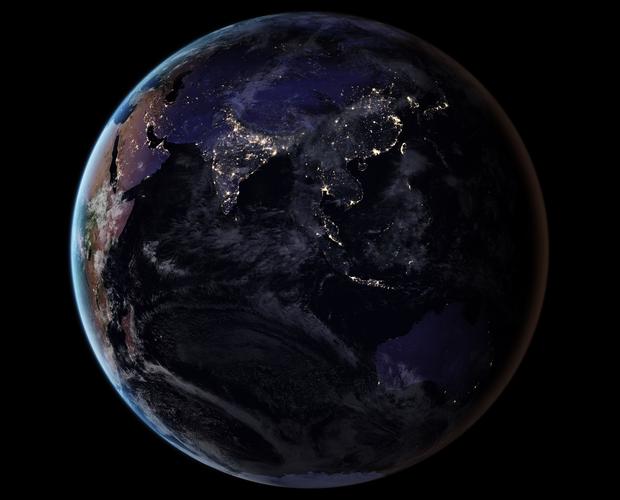 170413-nasa-earth-night-asia.jpg 