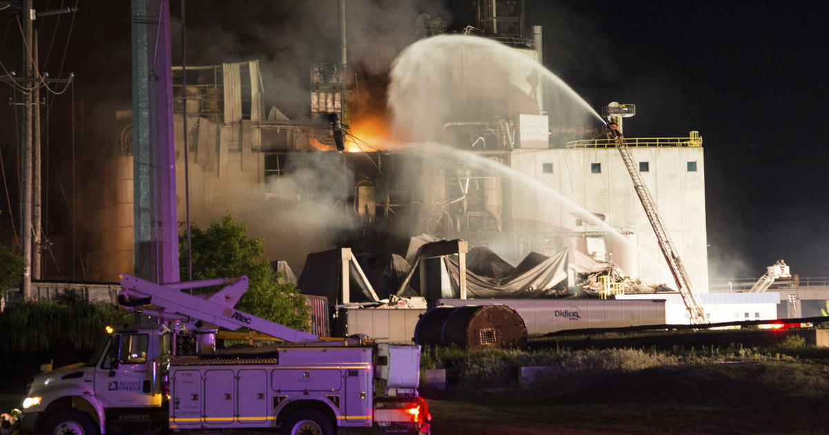 3 victims identified in deadly Wisconsin corn mill explosion - CBS News
