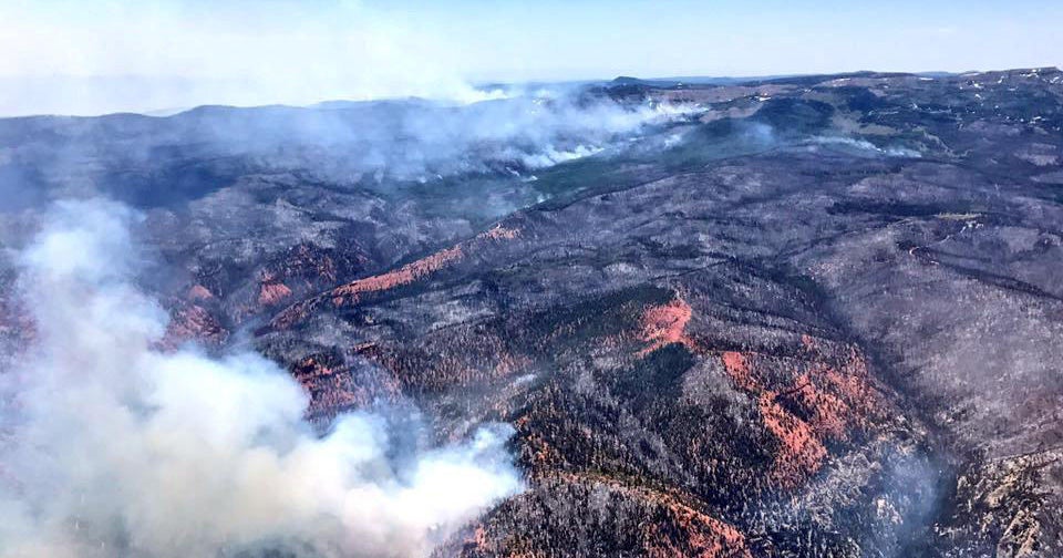 Wildfires continue to burn in Arizona, California, Utah