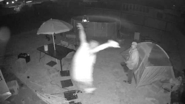 ctm-0630-alleged-sexual-predator-dad-tackles-1.jpg