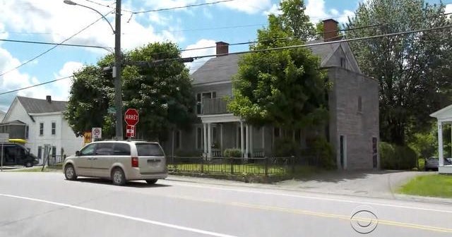 Historic home for sale straddles U.S.Canada border CBS News