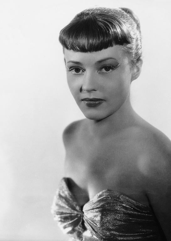 jeanne moreau 1928 2017 cbs news jeanne moreau 1928 2017 cbs news