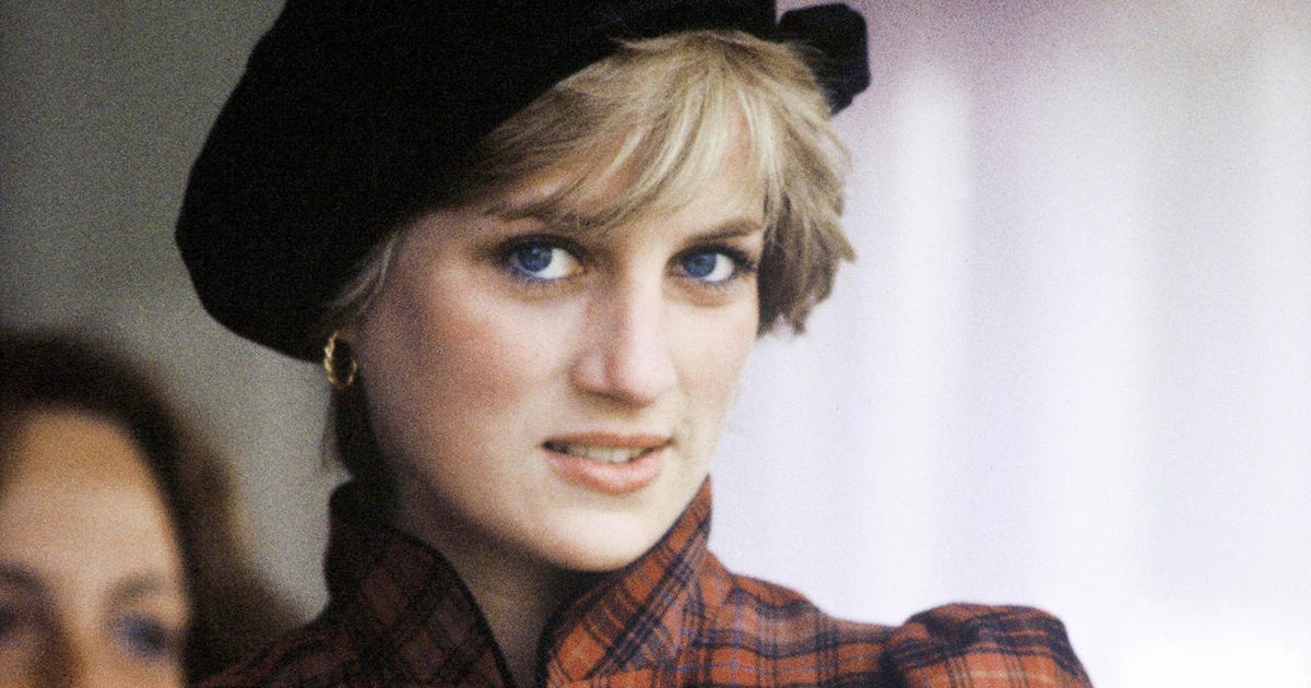 Princess Di - "Remembering Diana: A Life in Photographs ...