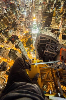 23-street-feet-look-down1.jpg