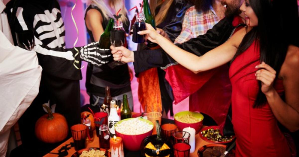 How To Throw The Ultimate Halloween Party CBS Chicago