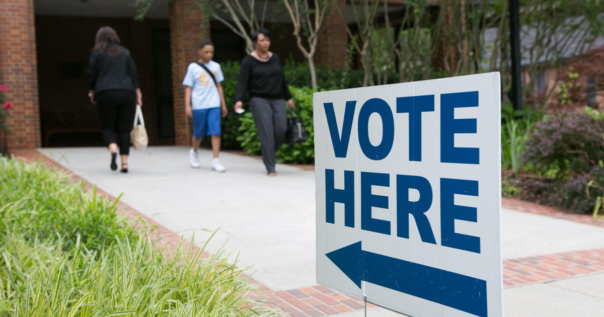 Poll: Most Americans concerned about Russian interference in midterm elections
