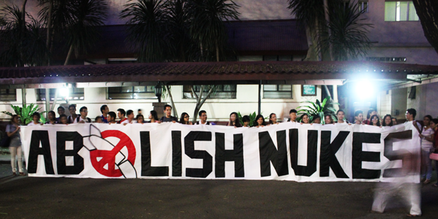 abolish-nukes.png 