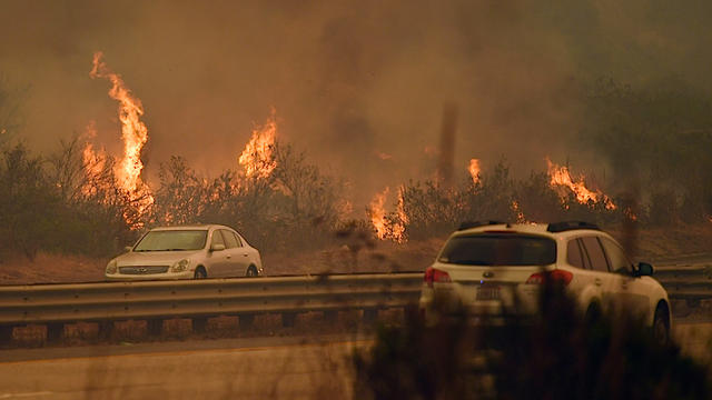california-wildfires-887041824.jpg 