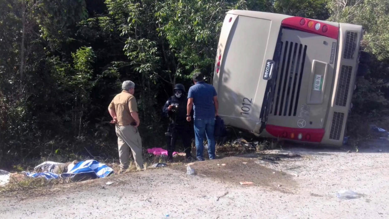 tour bus crash in mexico